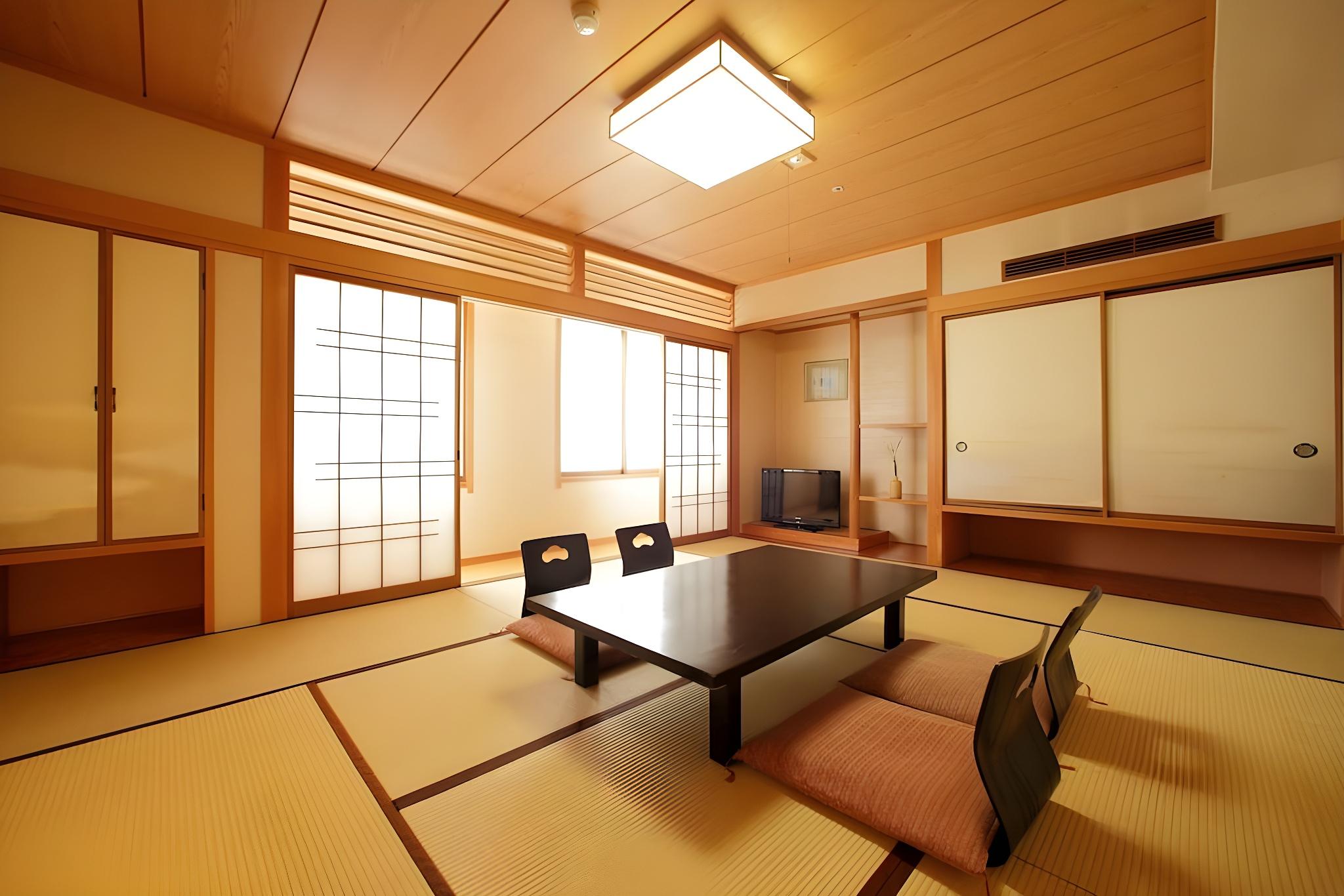 Room, Tatami