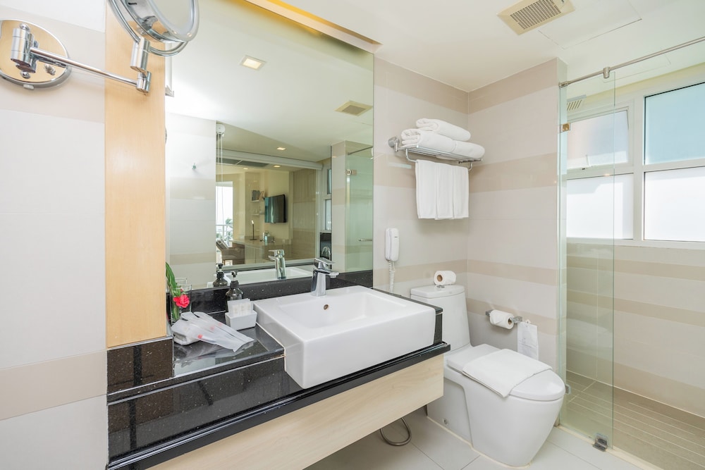 Pattaya Sea View Hotel 72/73