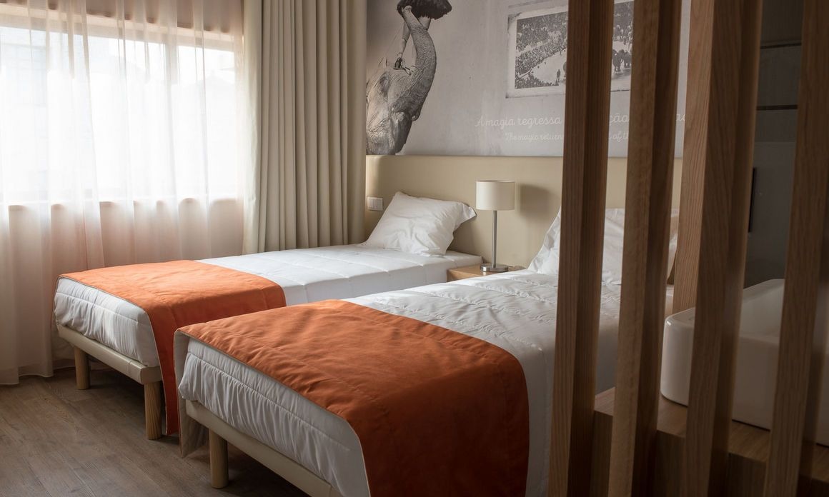 STANDARD, TWIN BEDS