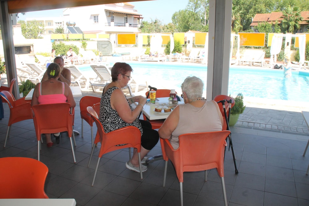 Kavos Central Gardens 26/42