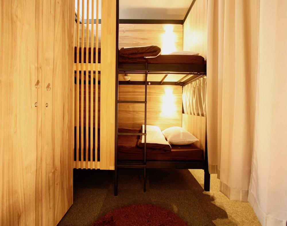 Namba Guesthouse HIVE - Hostel 13/65