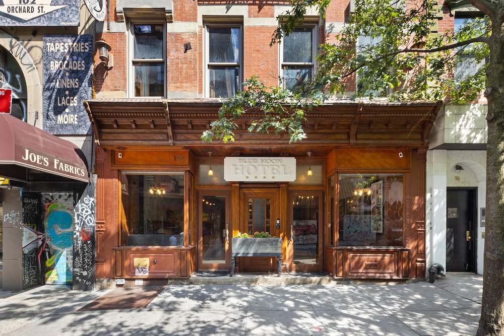 Blue Moon Boutique Hotel 2/50
