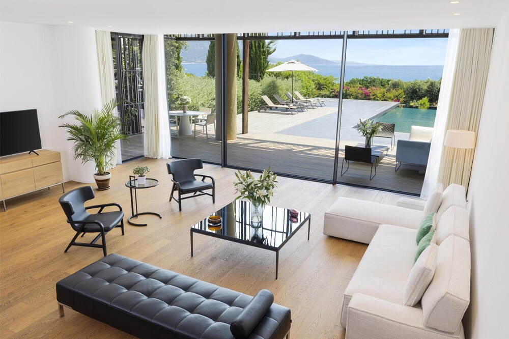 Barbaros Reserve Residences Managed by Kempinski 40/60