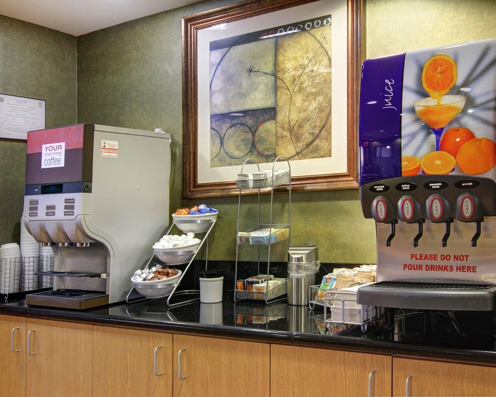 Comfort Suites El Paso West 34/49