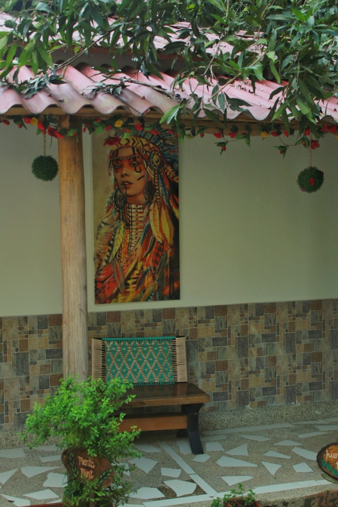 Chunuu Hostal y Glamping Minca 45/50