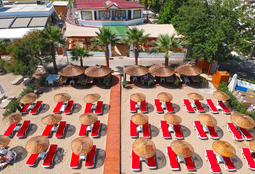 Butikhan Hotel 10/69