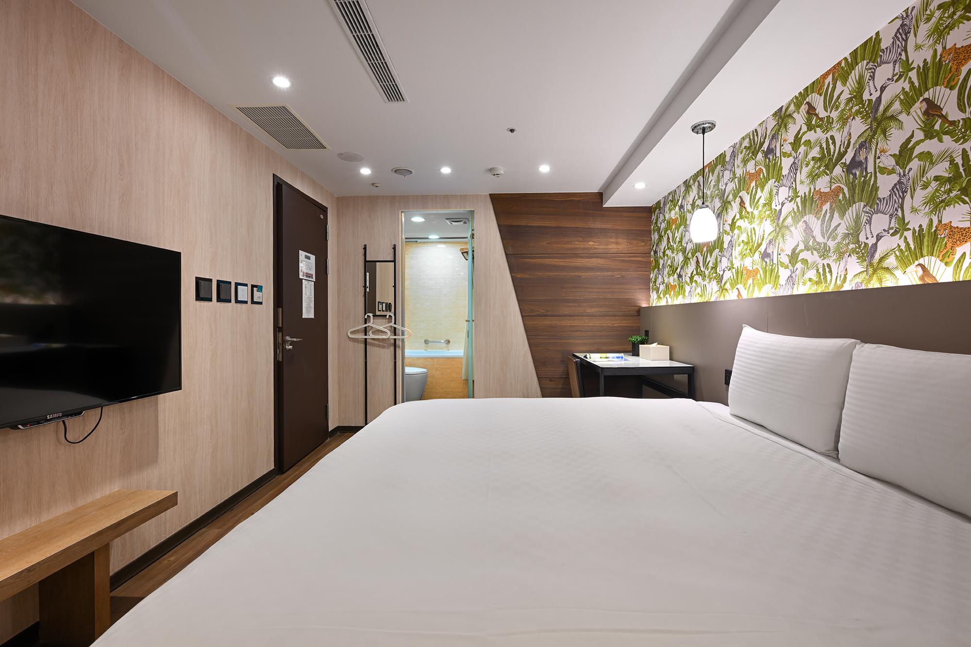 Business, Single, Double Bed, No Window، Le room Hotel Kaifeng Taipei 2/2