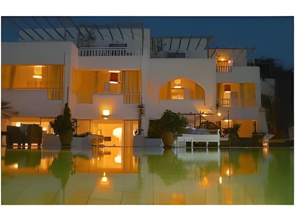 SUITE, SEA VIEW, OUTDOOR JETTED TUB