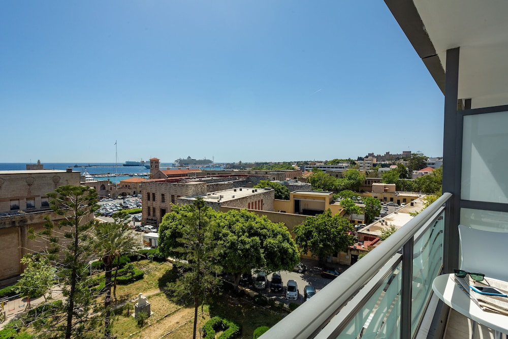 Rhodos Horizon City 65/78