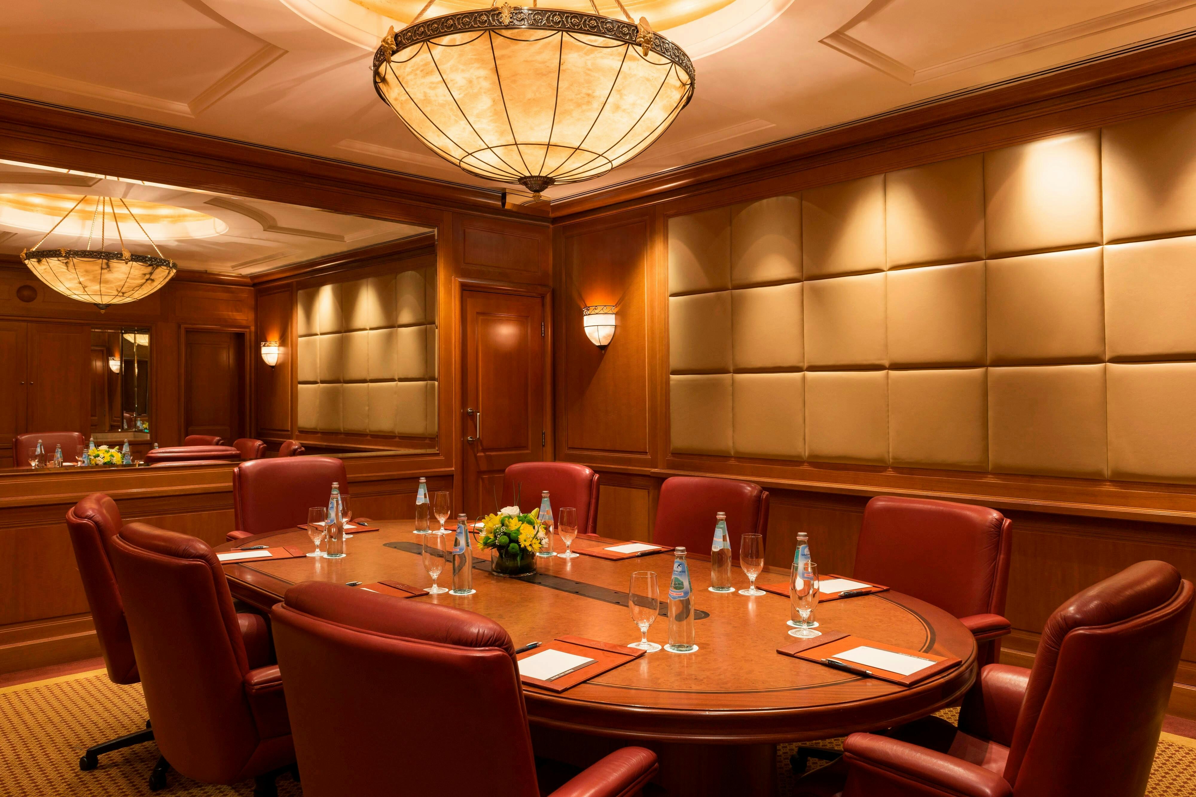 Sheraton Dubai Creek Hotel And Towers 17/37