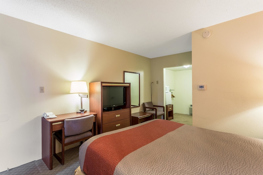 Motel6 Butte, MT - Historic City Center 37/59