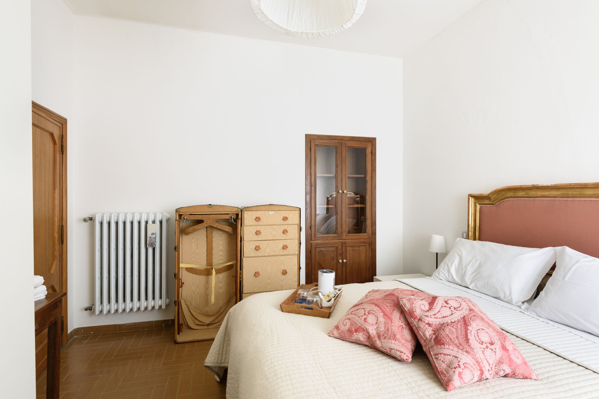 2 BEDROOMS, BUSINESS, TOWN HOUSE, CITY VIEW