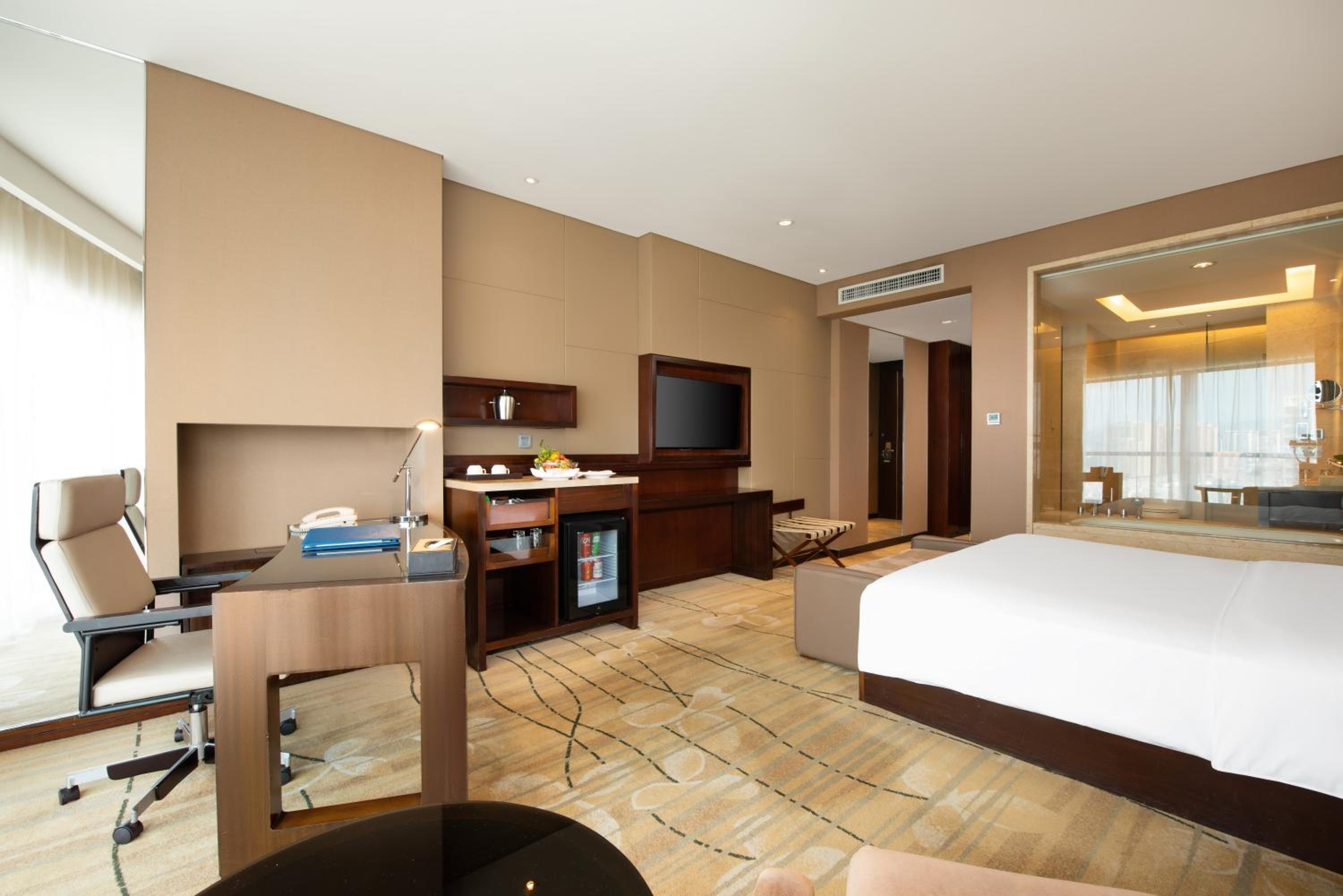 غرفة قياسية بسرير كينج، Wyndham Putian Downtown 7/8