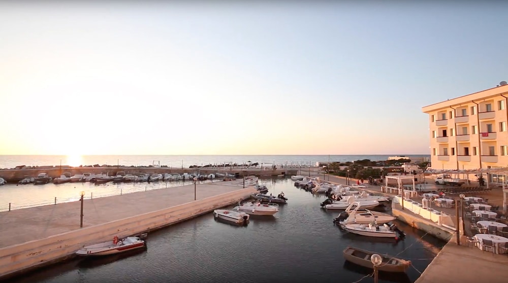 Hotel Tirreno Formerly Sea Club Tirreno 42/50