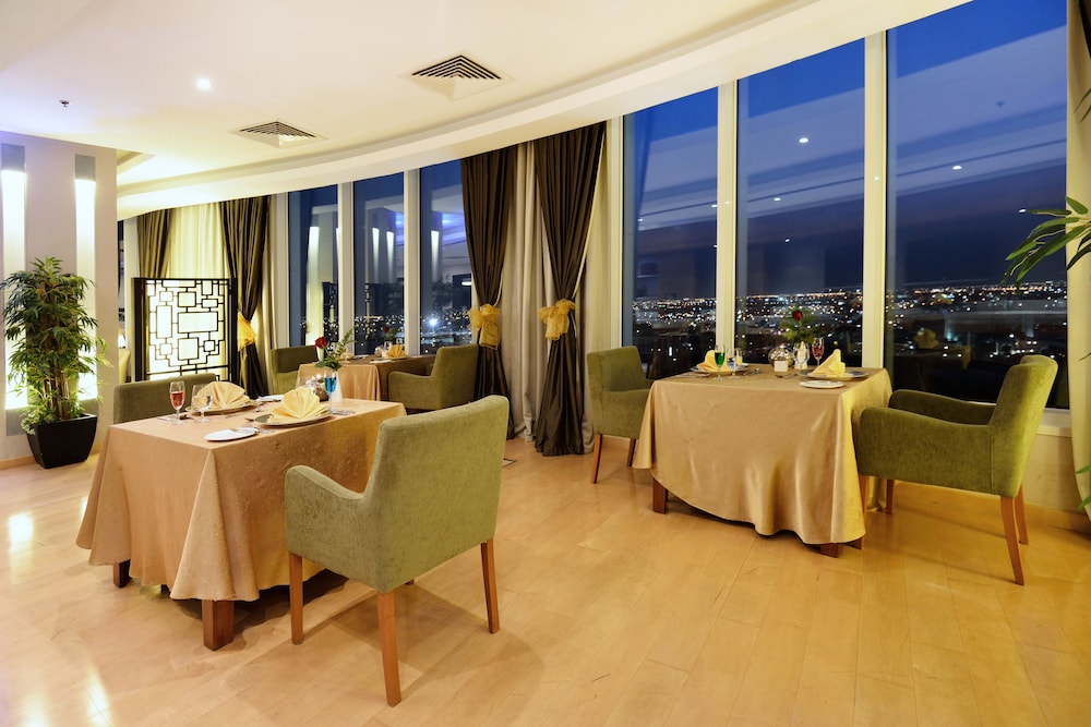 Holiday Villa Hotel and Residence City Centre Doha 22/50