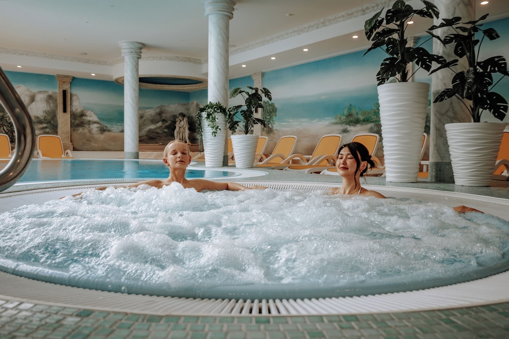 Arkona Strandhotel 24/50