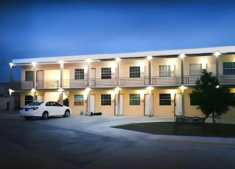 Hotel Estrella 2/34