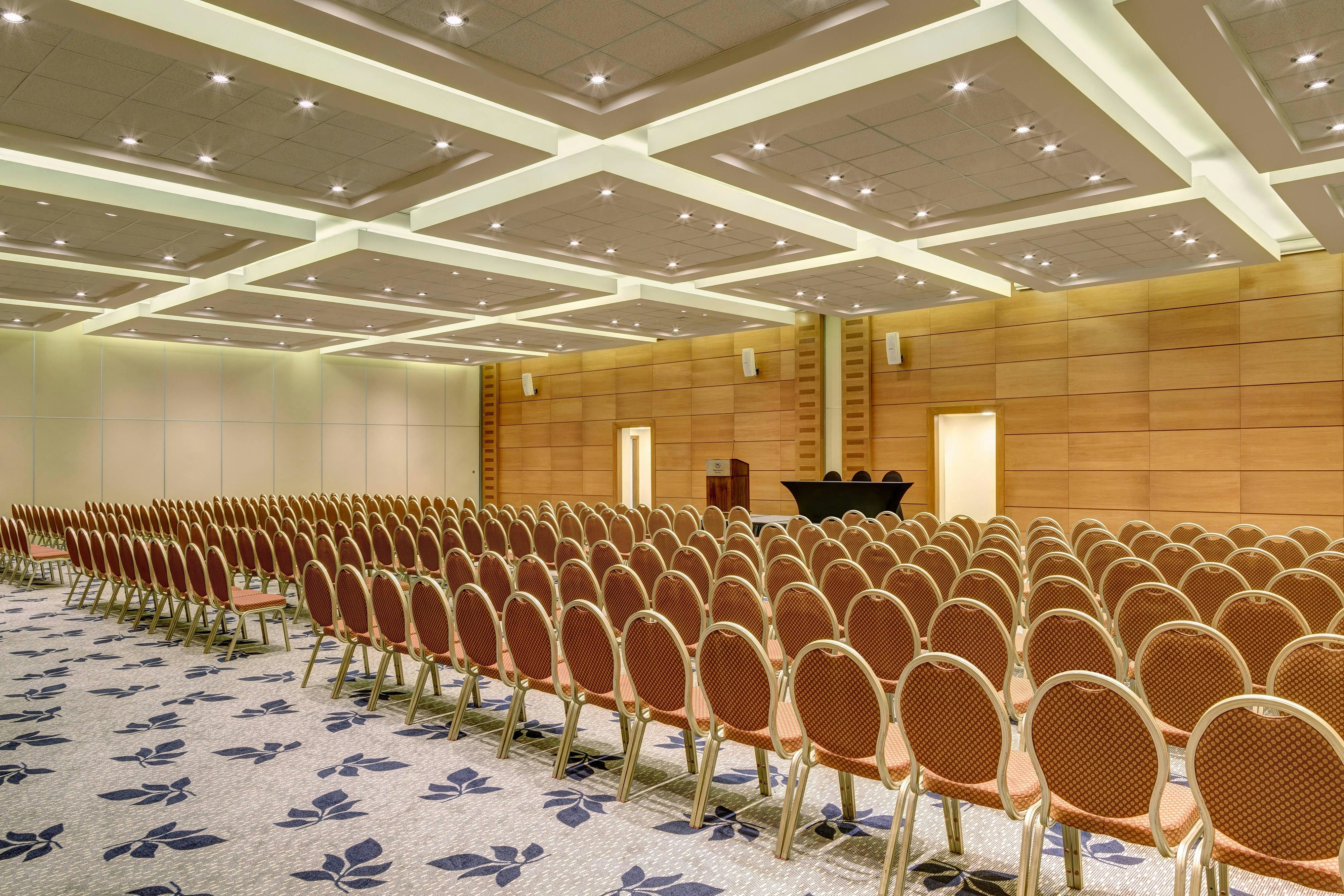 Sheraton Miramar Hotel and Convention center 45/60
