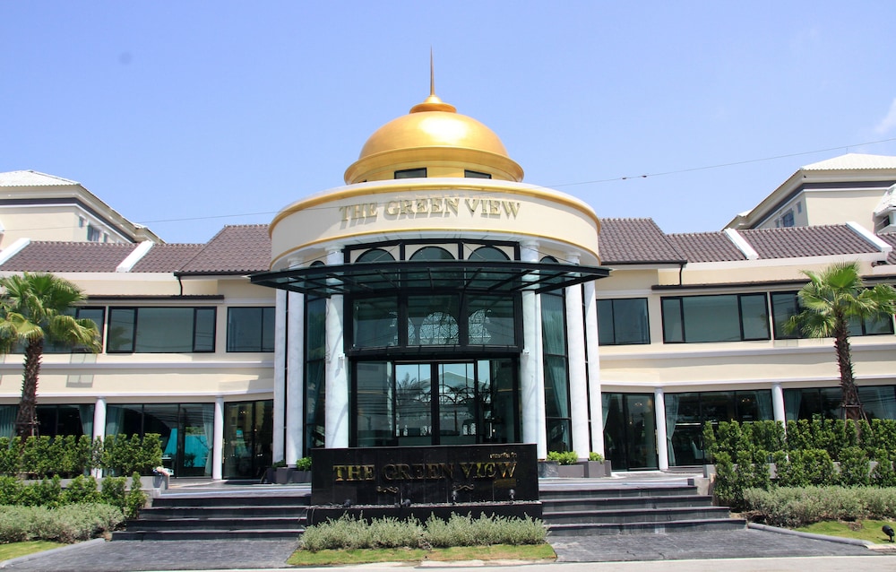 The Green View Hotel 3/50