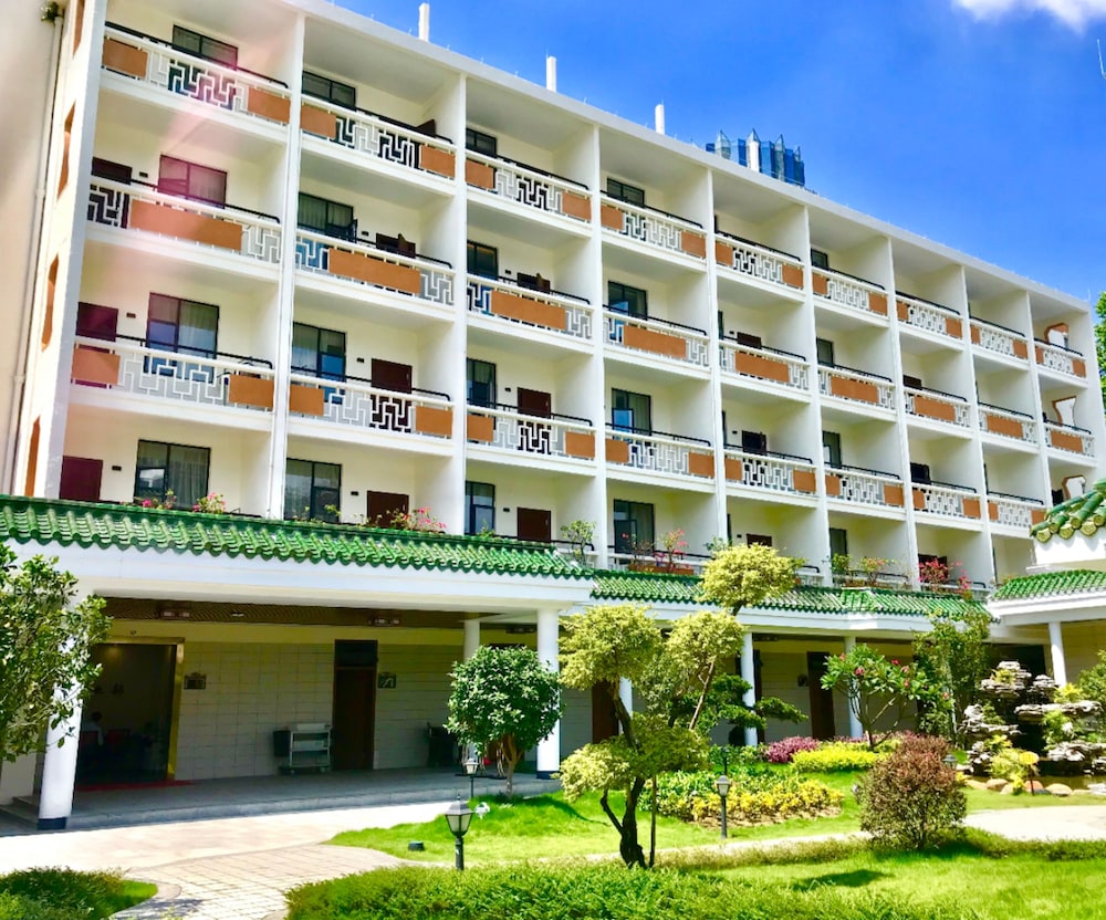 White Swan Guest House (Zhaoqing Hubin) 5/44