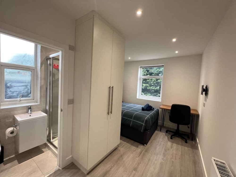 OYO Moorfields Villas 19/32