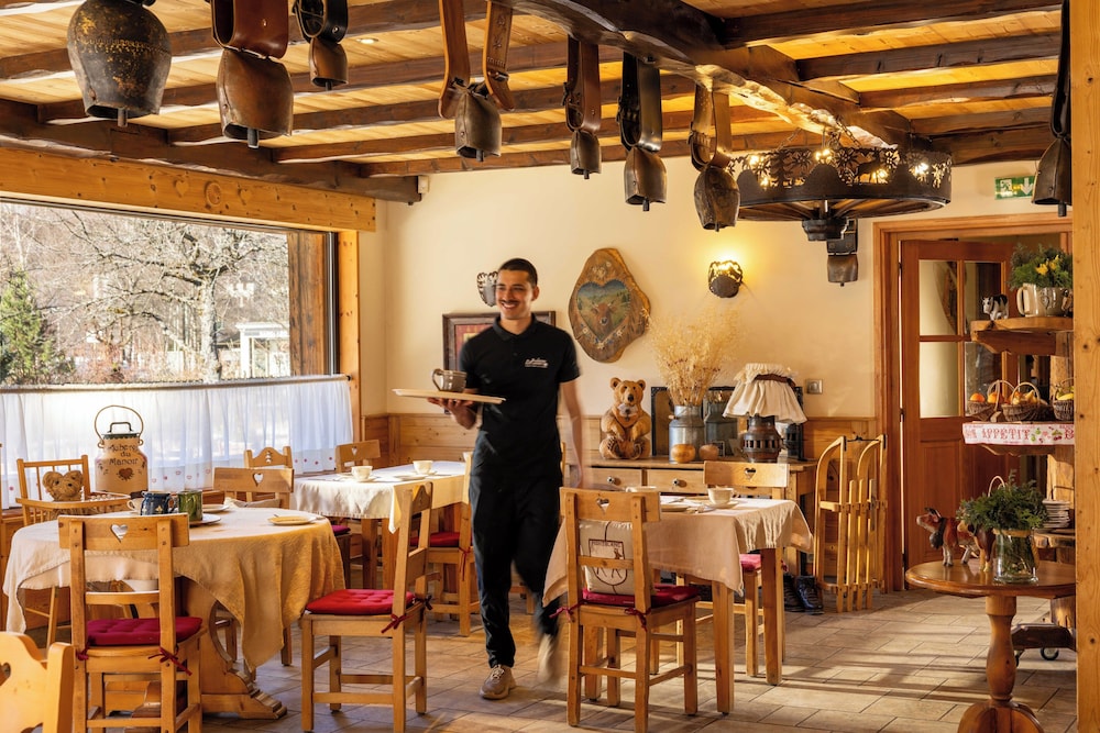 Auberge Du Manoir 34/50