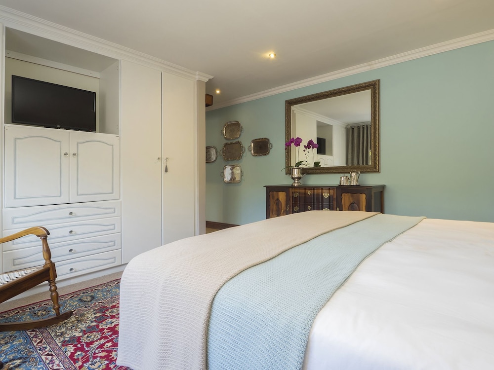 Madison Manor Boutique Hotel 13/72