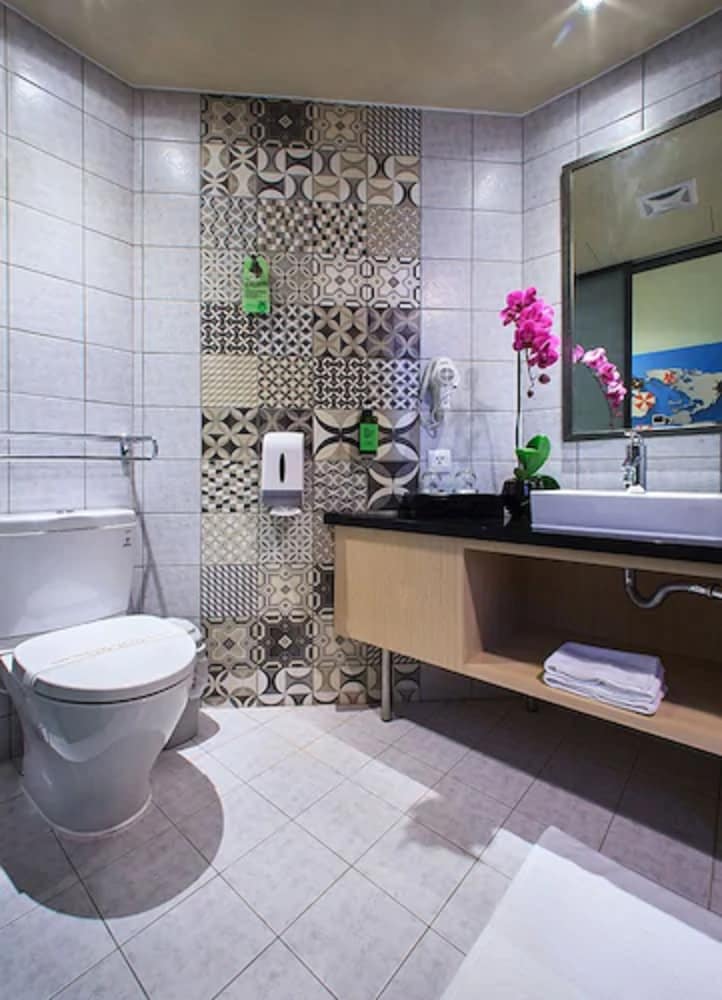 Stay Hotel - Taichung Zhongqing 50/50