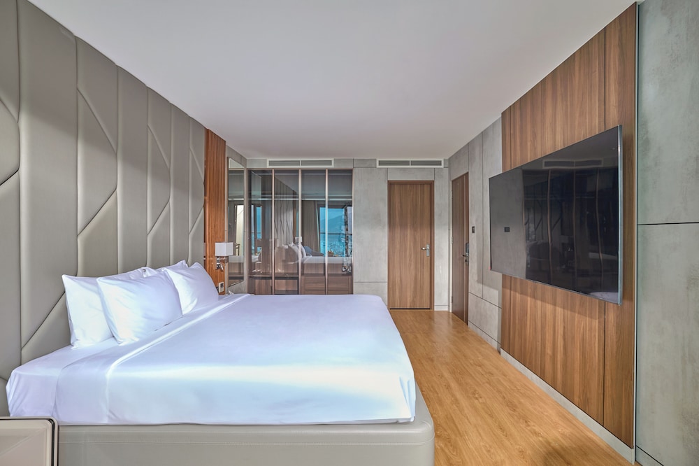 PRESIDENTIAL, SUITE, SEA VIEW, BALCONY