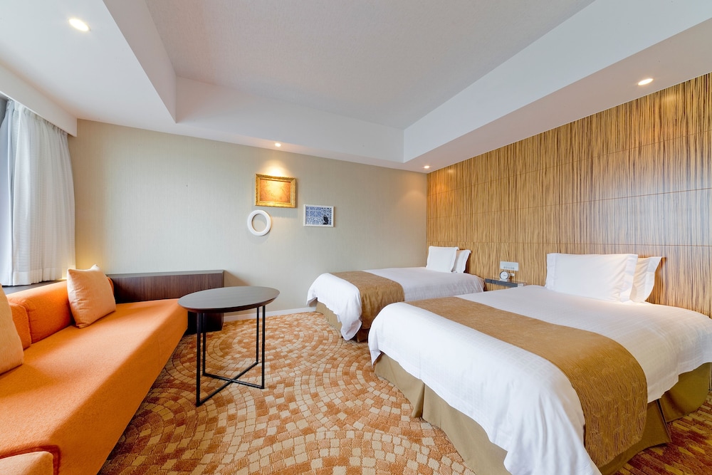 Hotel Universal Port 16/72