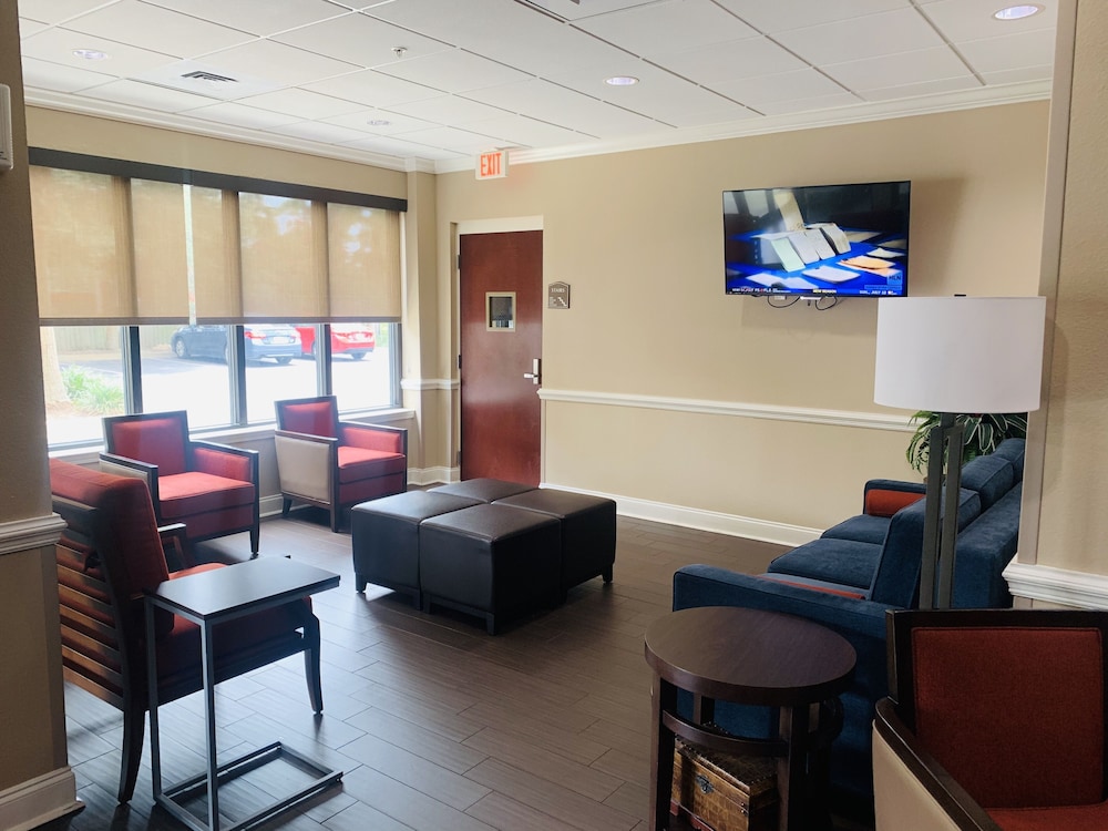 Comfort Inn & Suites Fort Walton Beach - Destin West 26/38