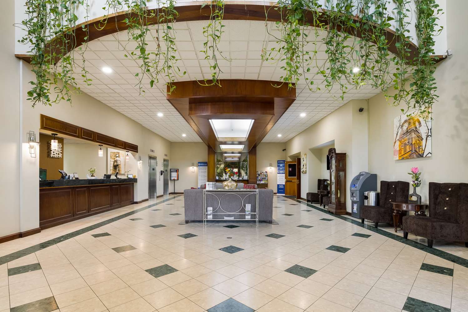 Best Western Grand Victorian Inn 23/48