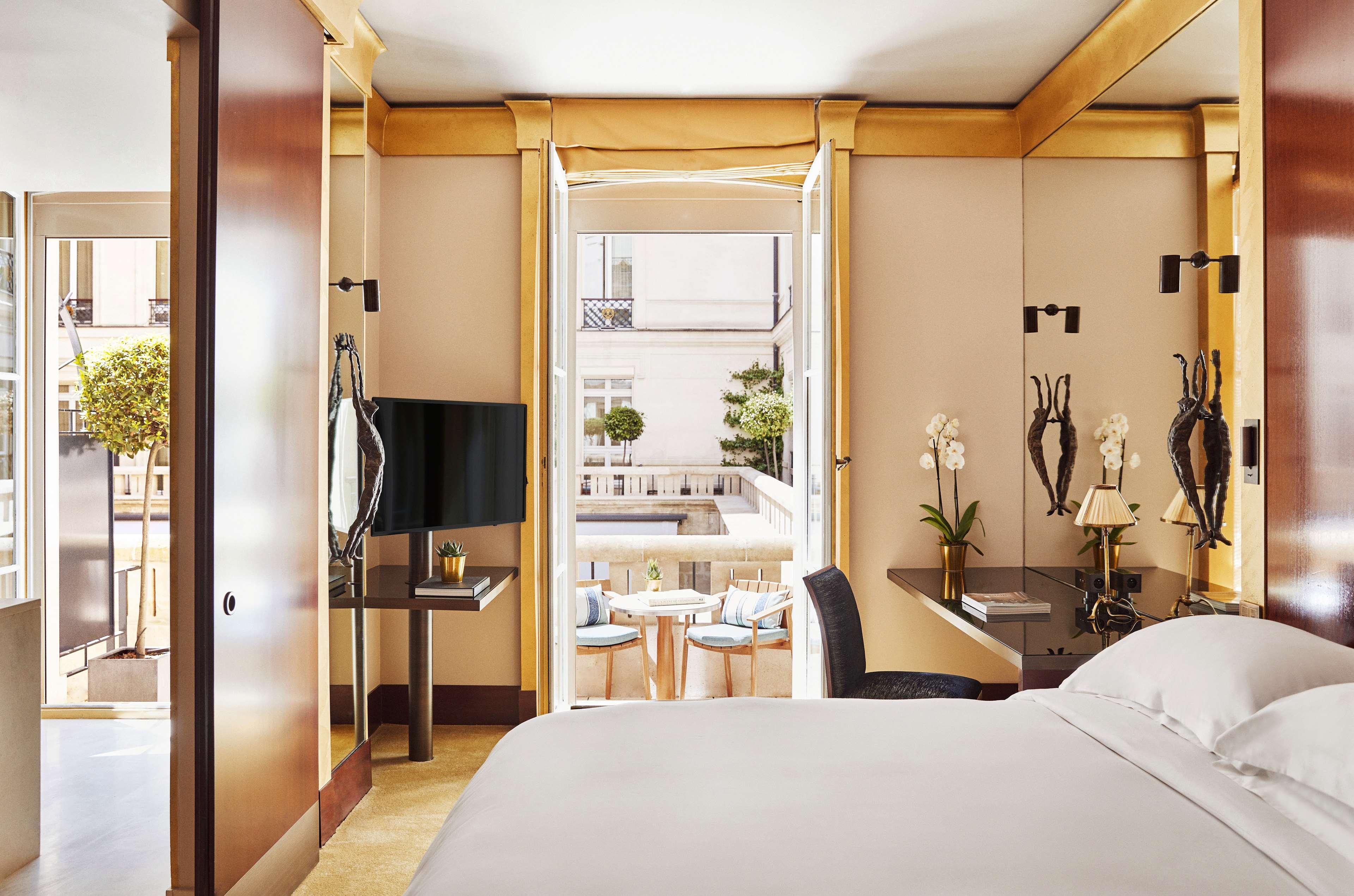 Park, King Bed, Balcony