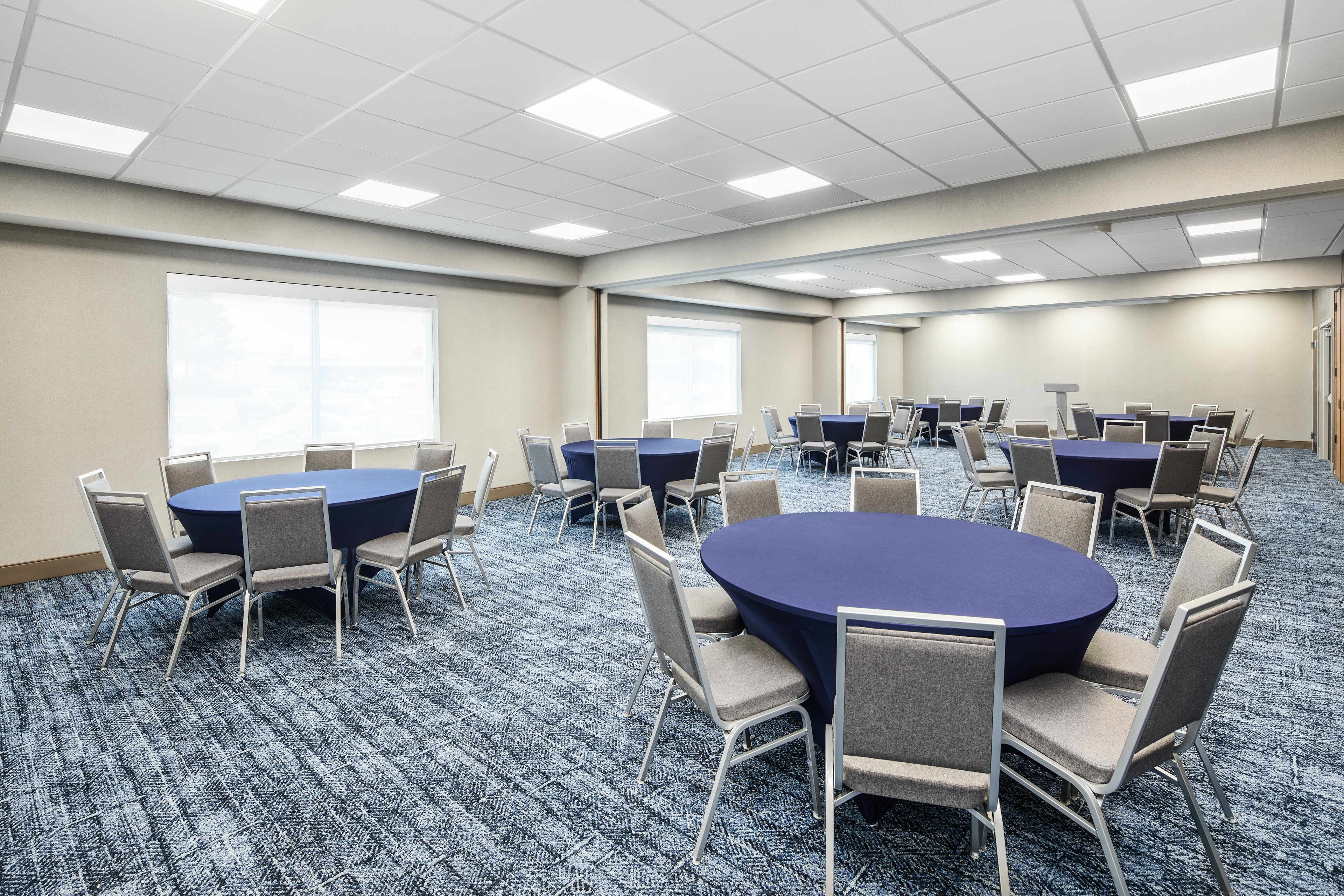 Holiday Inn Richmond I 64 West End 61/74