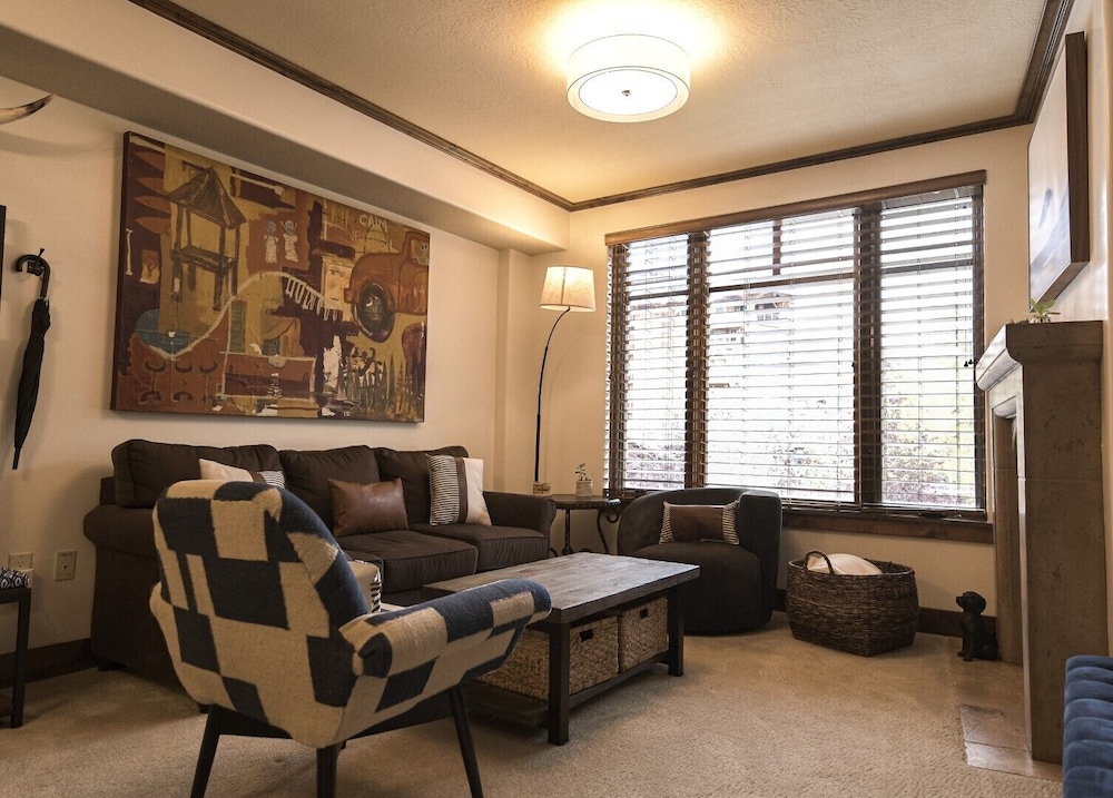 Hyatt at the Canyons by Park City Vacations 55/85