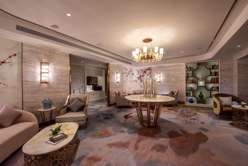 Radisson Collection Hotel Xin Guo Shanghai 29/48
