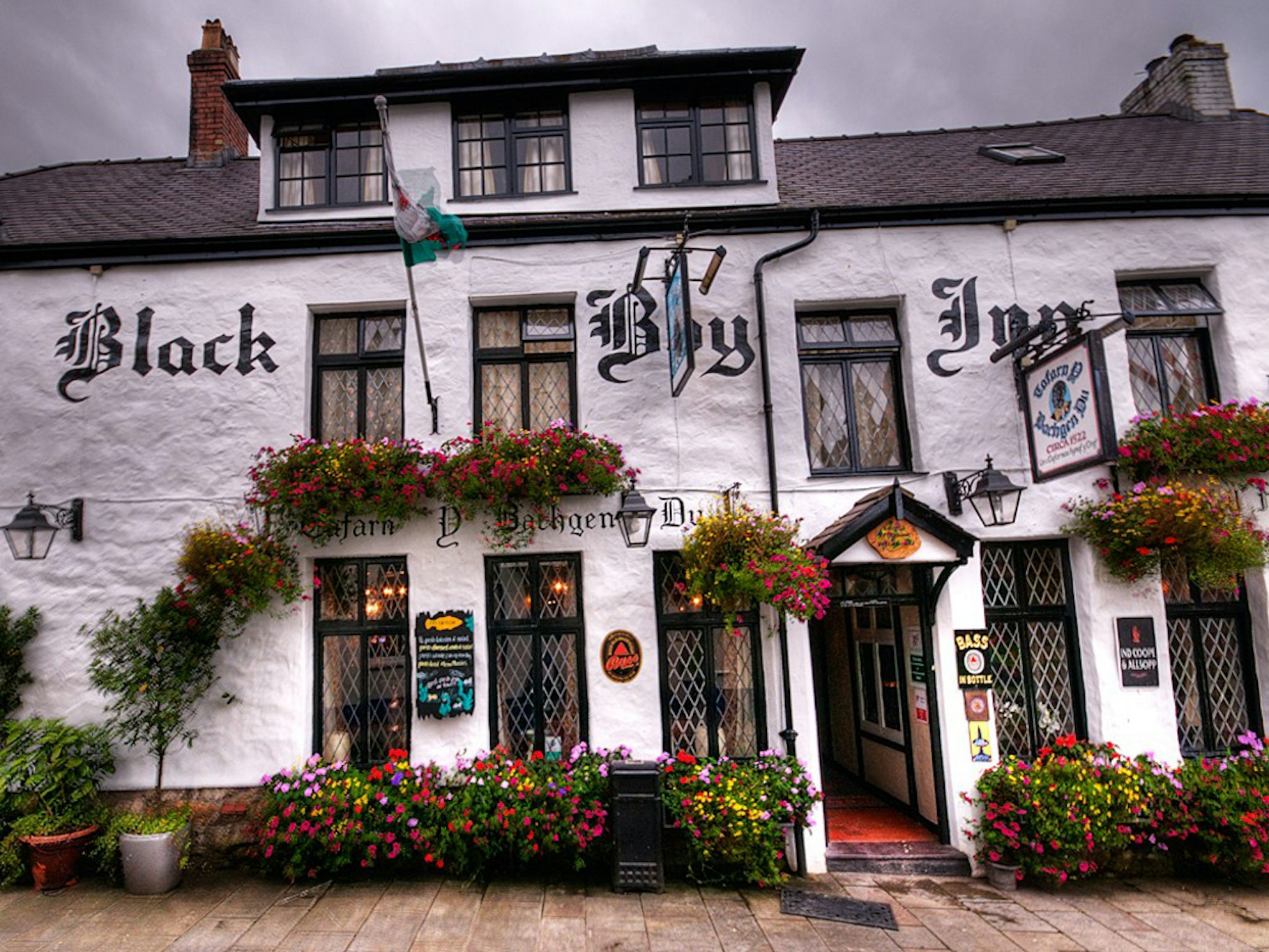 BLACK BOY INN 2/50