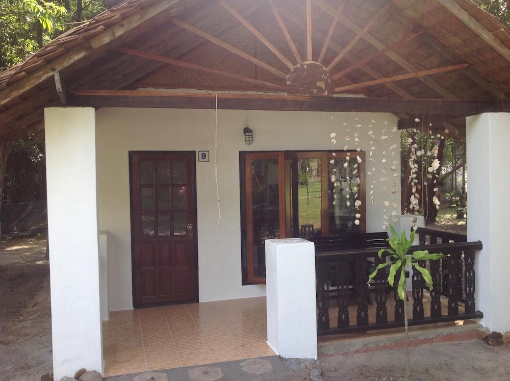 Papillon Bungalows 2/31
