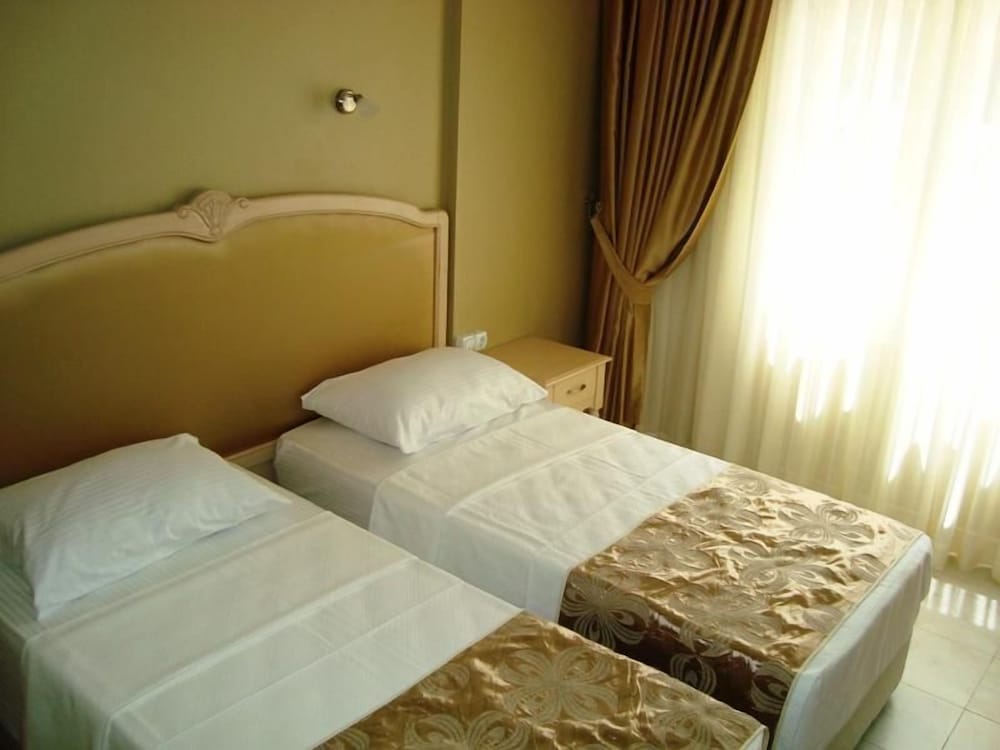 Golden Moon Apart Hotel 29/64