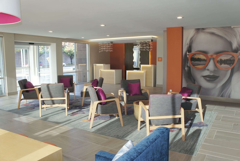 La Quinta Inn & Suites by Wyndham Madera 21/28