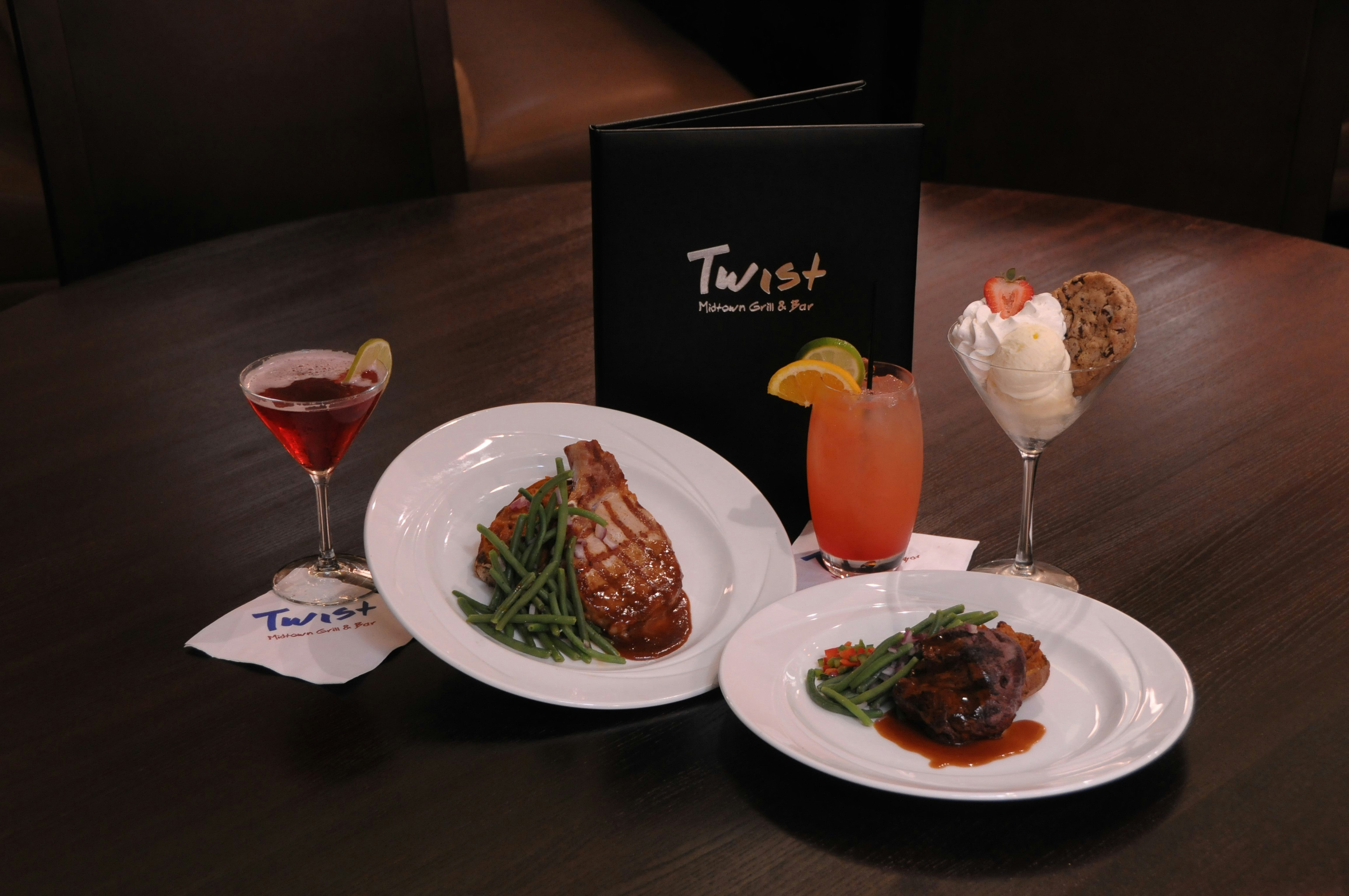 Doubletree By Hilton Hotel Decatur Riverfront 8/23