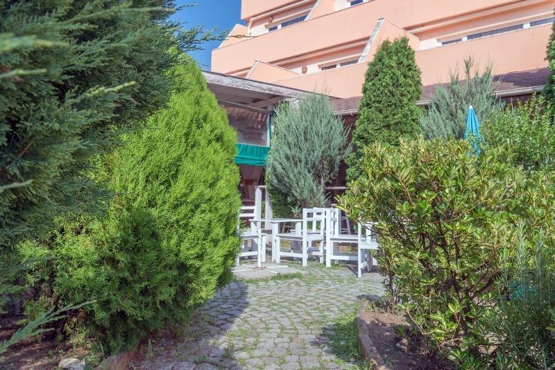 Lozenets Resort Hotel 5/33