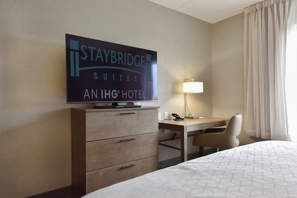 Staybridge Suites Waterloo - St. Jacobs Area 21/78