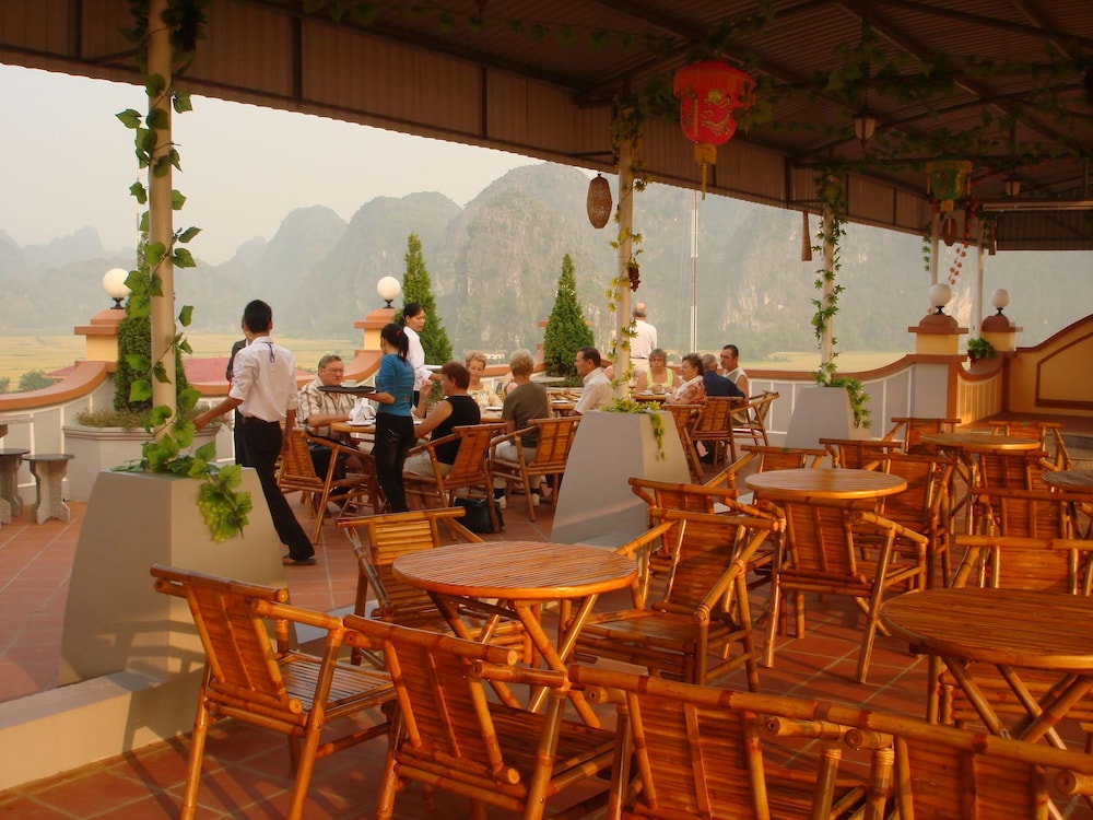 Yen Nhi Hotel Ninh Binh 54/73