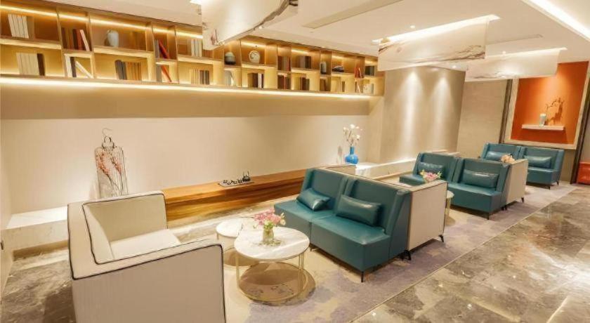 Borrman Hotel Liuzhou Guizhong Avenue Liugao 36/59