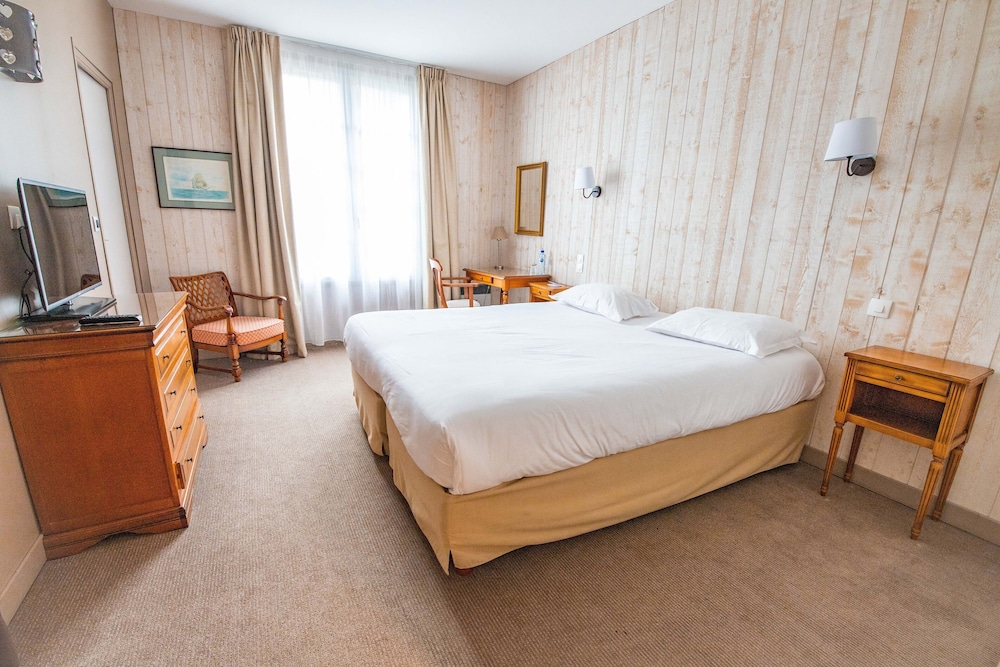 Hotel Villa Flornoy 8/42
