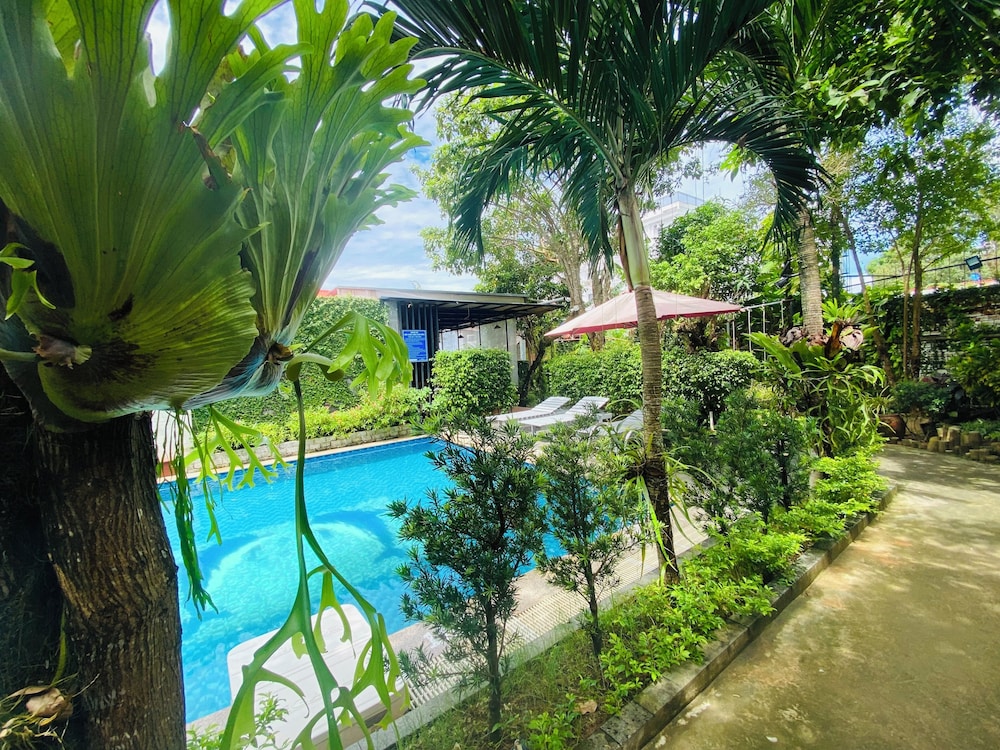 Dong Xuan Hong Guest House 36/49