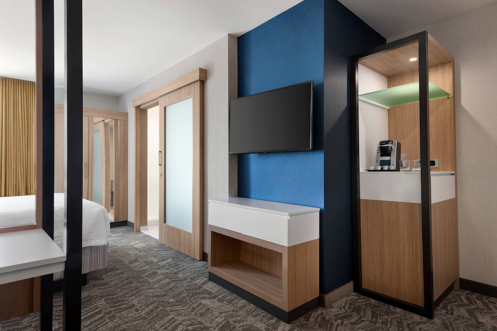 Springhill Suites Milwaukee West Wauwatosa 22/50