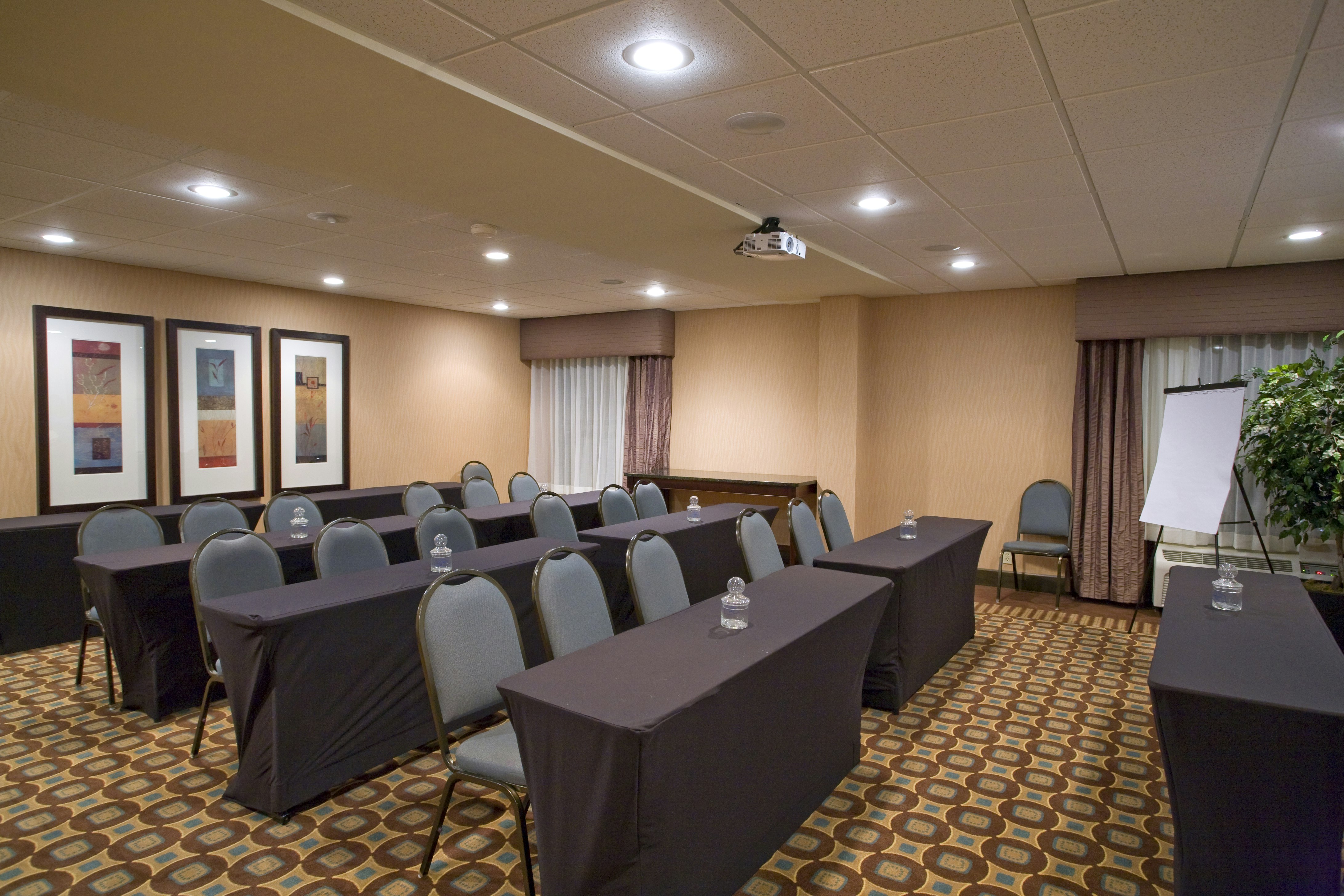 Hampton Inn Atlanta Newnan 60/69