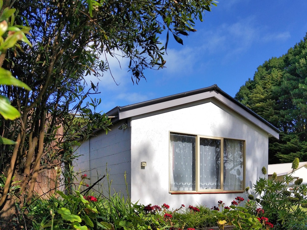 TWELVE APOSTLES MOTEL & COUNTRY RETREAT 1/50